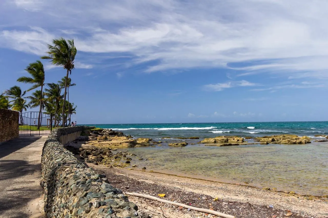 Biarritz Studio - Beautiful Ocean View Studio Apartment San Juan