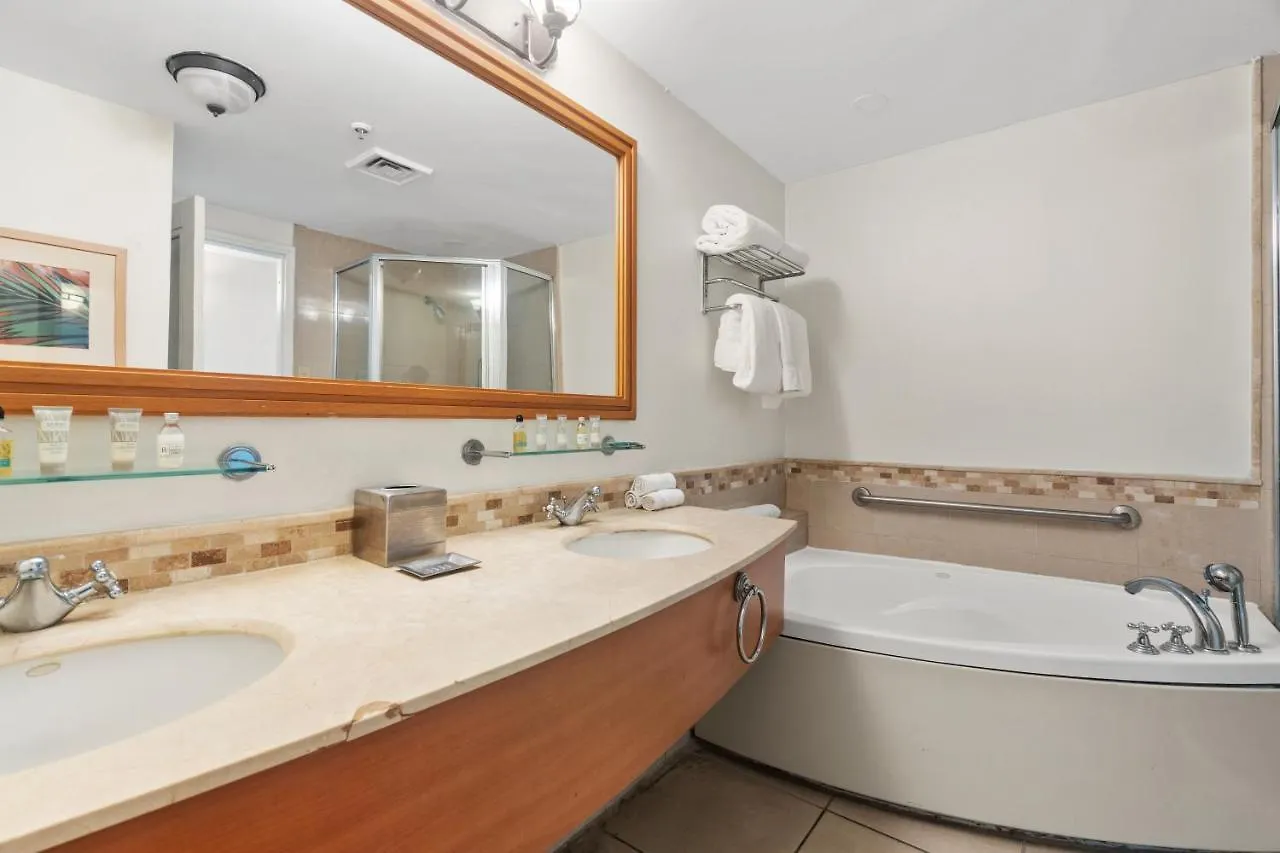 Biarritz Studio - Beautiful Ocean View Studio Apartment San Juan