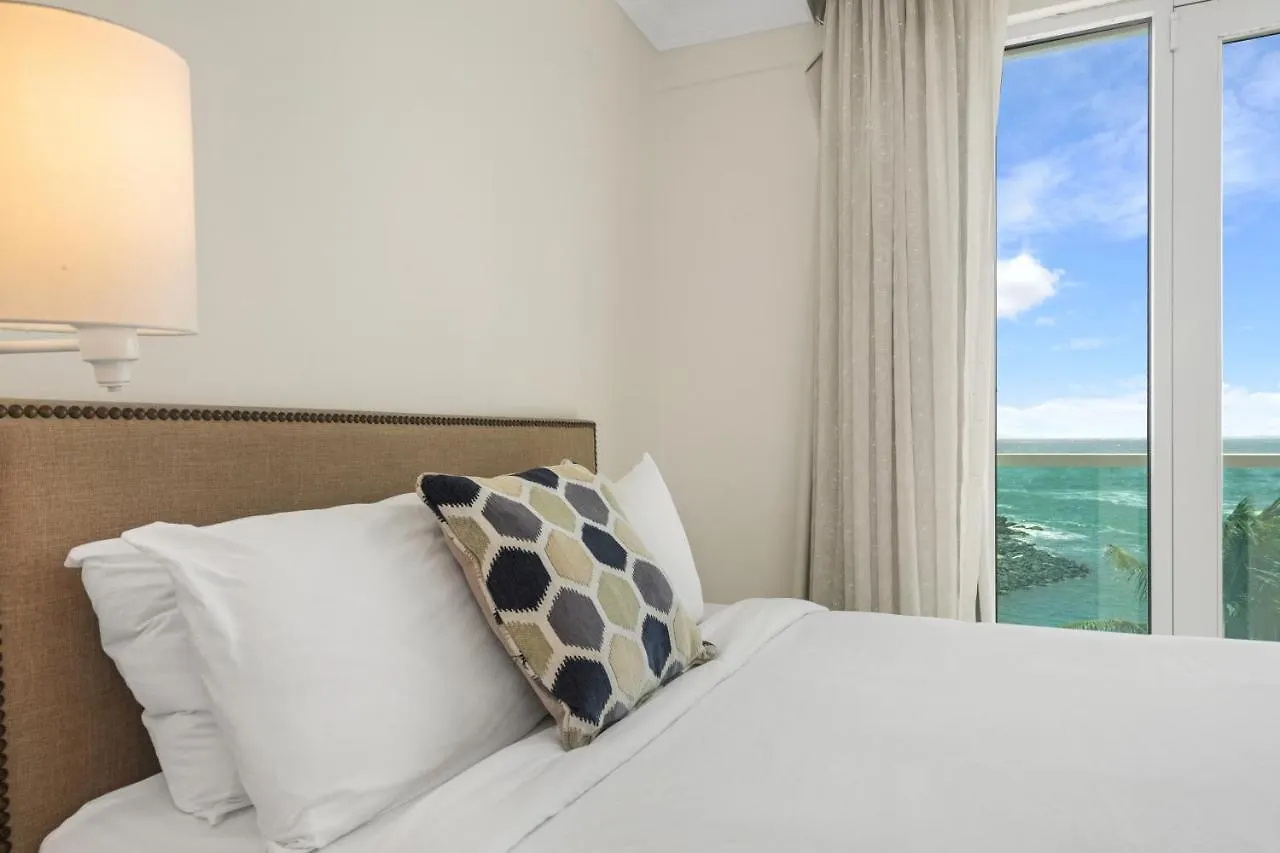 Biarritz Studio - Beautiful Ocean View Studio Apartment San Juan