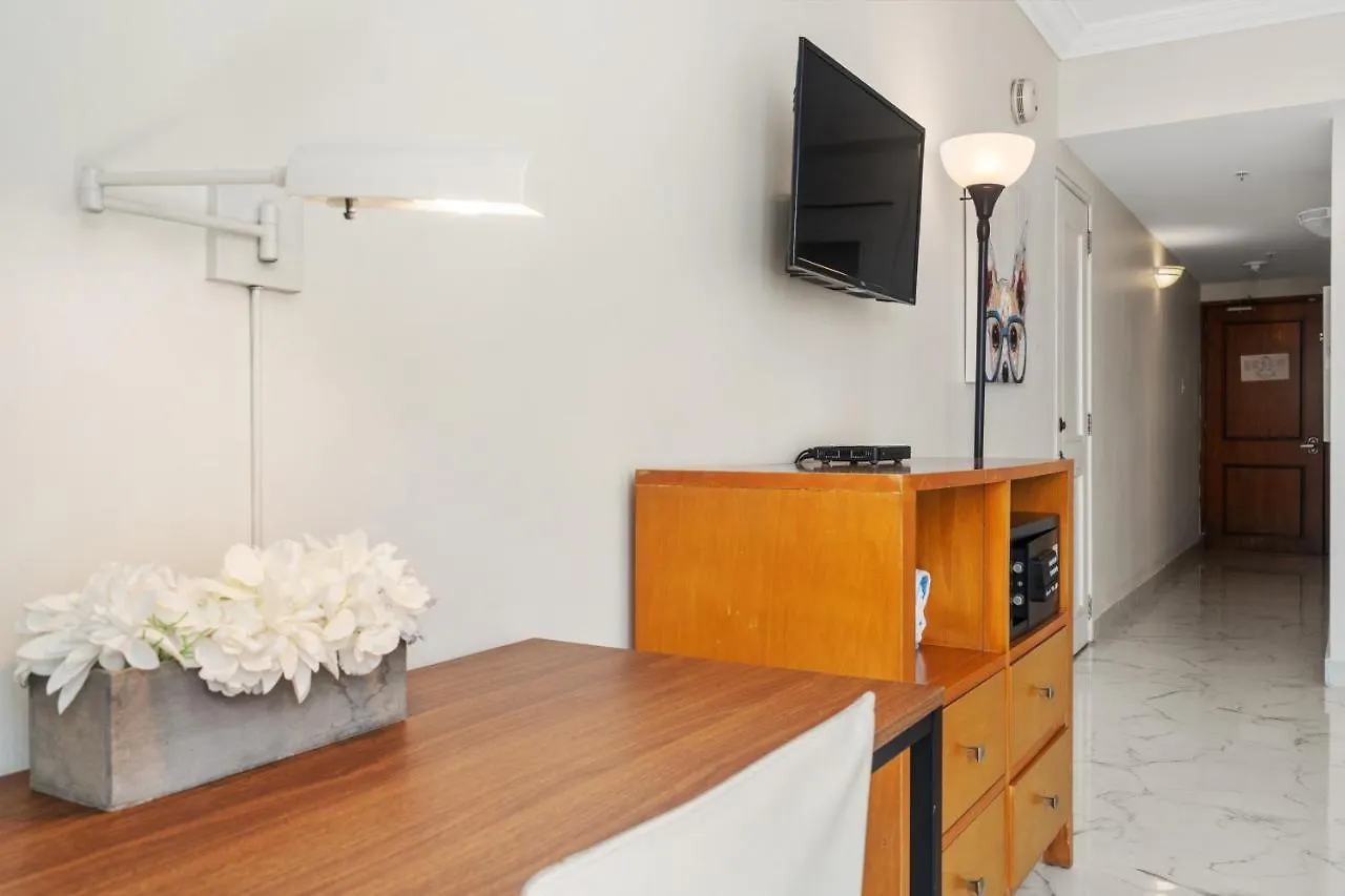 Biarritz Studio - Beautiful Ocean View Studio Apartment San Juan Puerto Rico